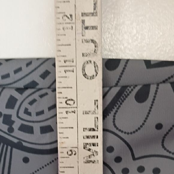 Women's Gray and Black Tree Pattern Leggings Size Medium Athletic Boho Hippie - Picture 4 of 11